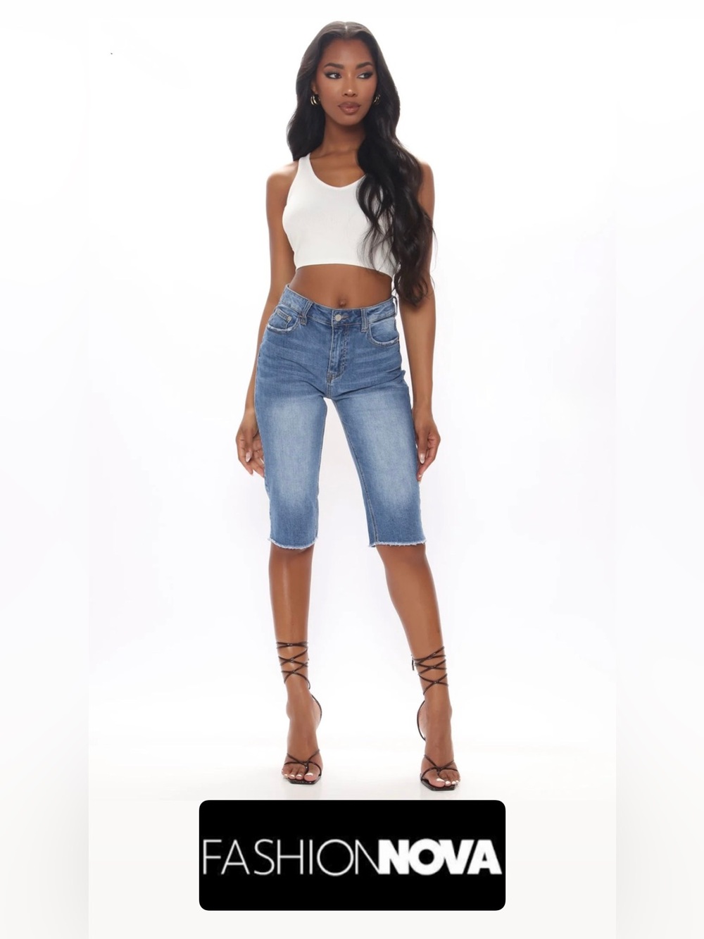 FashionNova NWT Tall Can't Be Stopped Denim Biker Shorts, Medium Blue Wash